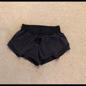 Black Hotty Hot Low-Rise Lined Short 2.5"